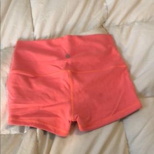 Lululemon 2.5” shorts spandex Luon material